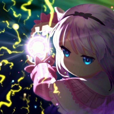 小女孩跪诊室门口为大出血妈妈加油